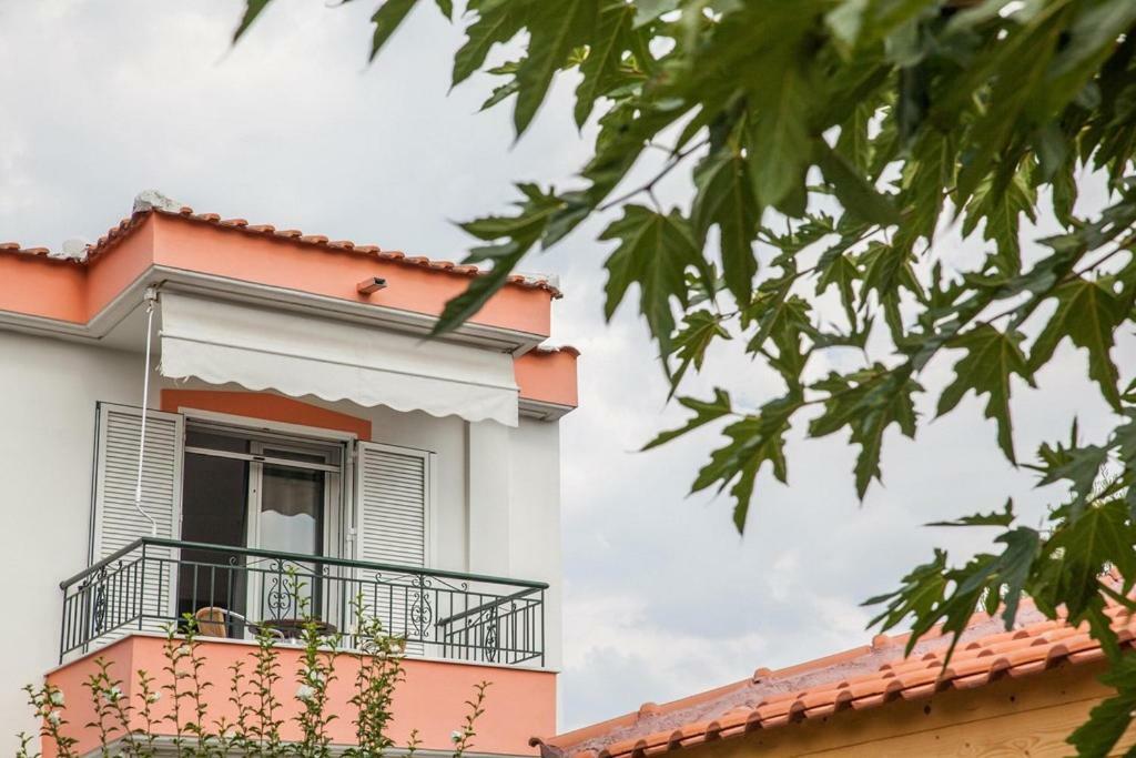 Marmaron Rooms Agiokampos  Exterior foto